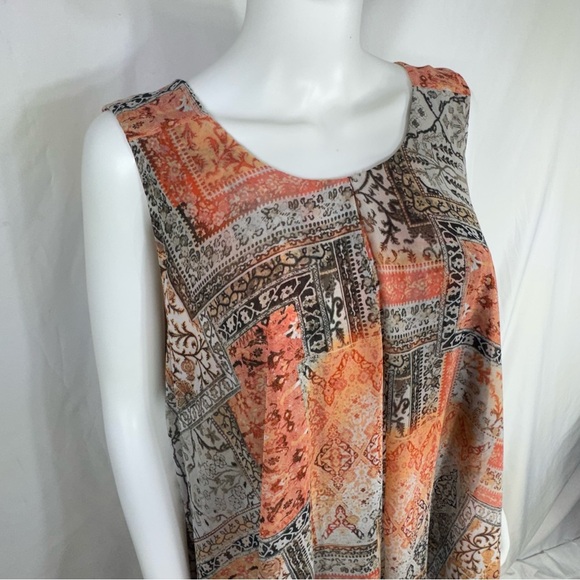 Roz & Ali Chiffon Layered  Sleeveless Blouse - Picture 2 of 7